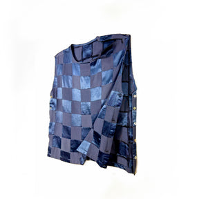 chechered tank top